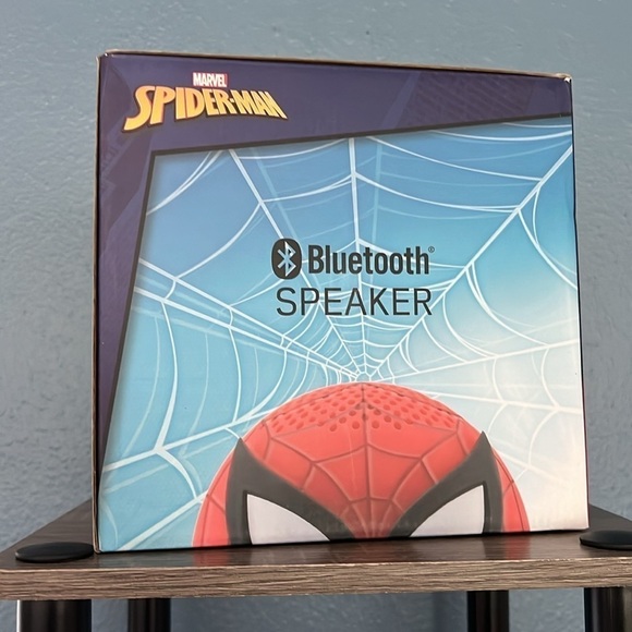Bigger Bitty Boomers Marvel Spider-Man Bluetooth Speaker lightweight portable - Picture 5 of 9